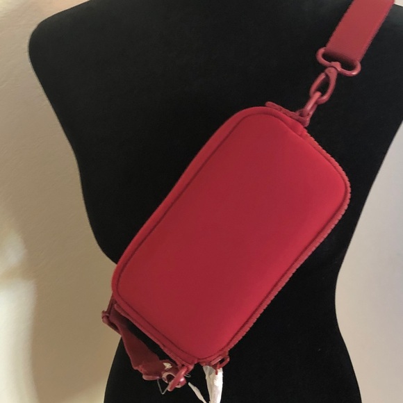 Dagne Dover Bold Red Crossbody Bag - Picture 4 of 13